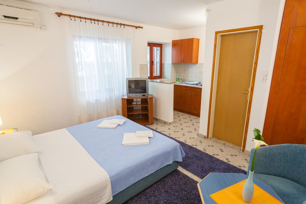 Vila Mitrovic Budva Exterior foto